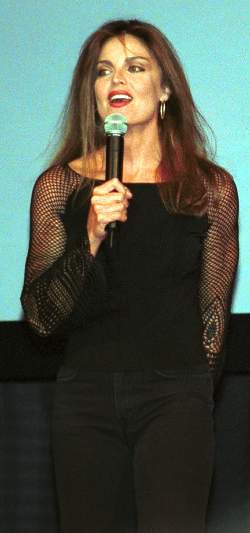Tracy Scoggins
